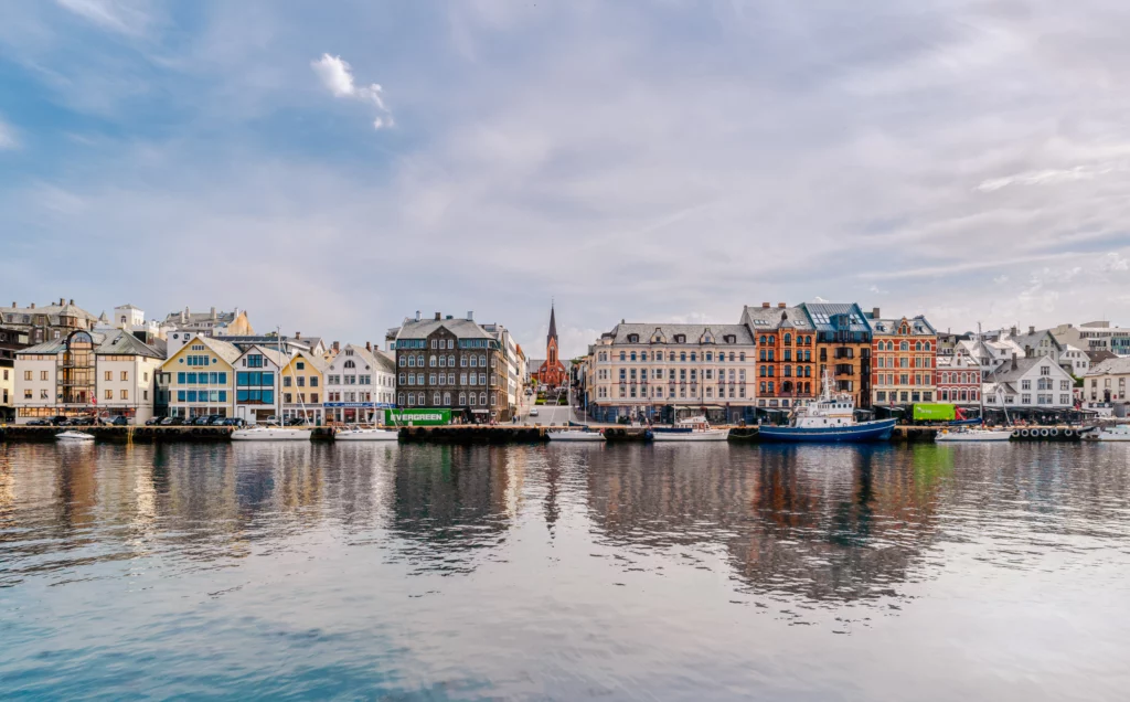 Wide angle shot of the Haugesund waterfront